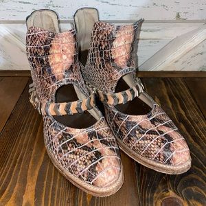 Freebird pink snakeskin size 10